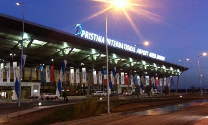 Kontrabandim me migrantë përmes Aeroportit të Prishtinës