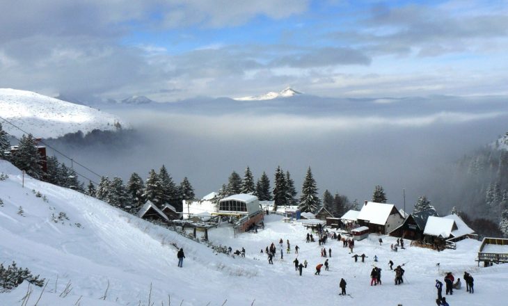 Vdes një i ri gjatë skijimit në Brezovicë