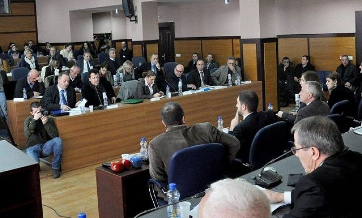 LDK: Shpend Ahmeti po e zhvatë buxhetin e komunës
