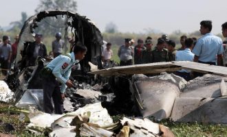 Katër të vdekur nga rrëzimi i një aeroplani në Mianmar