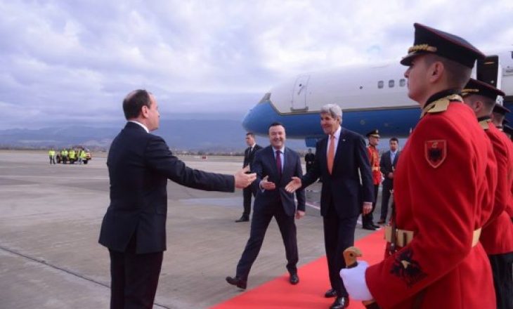 Zëri i Amerikës habitet me Bujar Nishanin