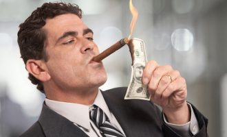 Dhjetë njerëzit më të pasur në botë