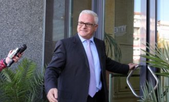 Grabovcit i propozohet të bëhet dëshmitar bashkëpunues kundër shefave të tij 