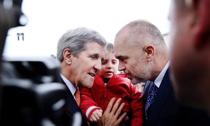 Reuters: Kerry inkurajon përfundimin e reformave anti-korrupsion