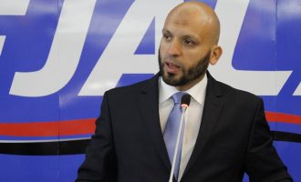 Deputeti refuzon ta quaj Skënderbeun hero kombëtar: luftoi për fe