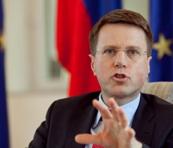 Bashkimi Evropian hesht për ndërhyrjen e zyrtarit të EULEX-it në drejtësi