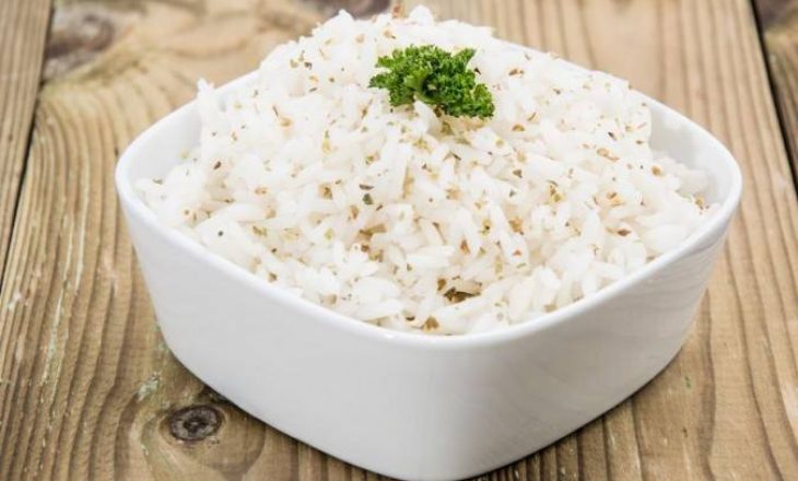 Dieta për shtatë ditët e javës për të humbur peshë