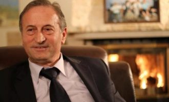 Takimet biznesore të Azem Sylës në picerinë “Fluri”   