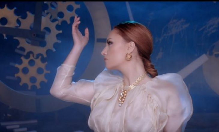 Kënga e Shqipërisë në Eurovizion cilësohet si himn për James Bond-in shqiptar