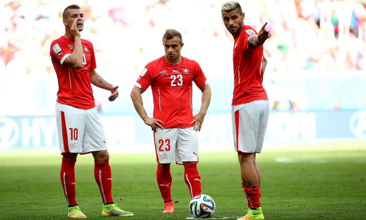 Lista zyrtare e Zvicrës me pesë futbollistë shqiptarë