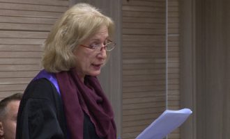 Prokurorja që theu mitin e komandantëve të “paprekshëm”