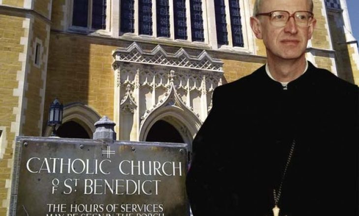 BBC raporton për priftin e akuzuar për pedofili, citon Insajderin