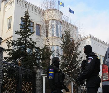 Prokuroria: Ish-ambasadori Giffoni ishte në shërbim të Ukë Rugovës