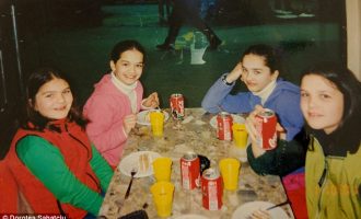 Shoqet e Rita Orës në Kosovë komentojnë “lidhjen” e Rites me Jay-Z