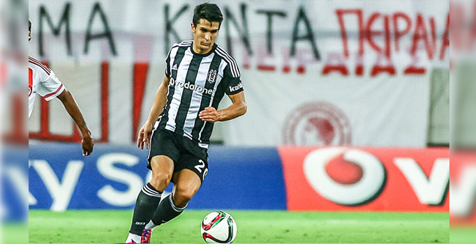Futbollisti arnaut i Besiktasit do të luajë për Kosovën
