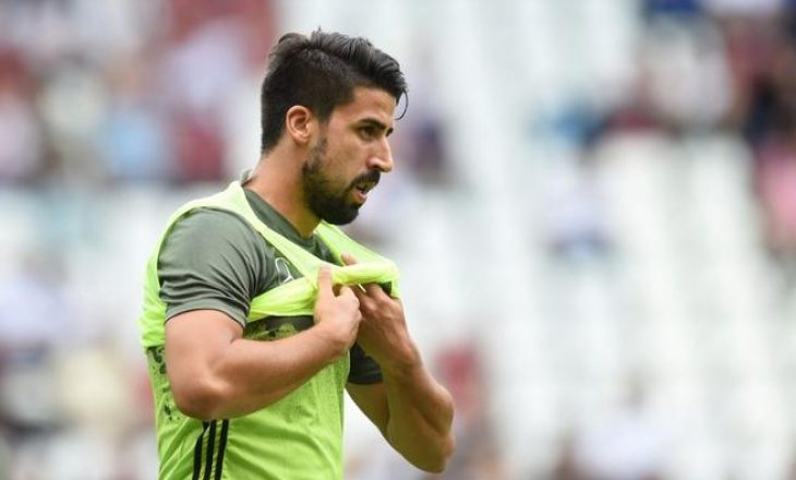 Khedira tregon për të ardhmen e tij