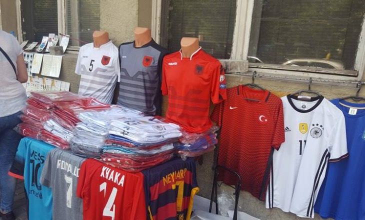 Orari i njëjtë i ndeshjeve të Kosovës e Shqipërisë ndanë tifozët