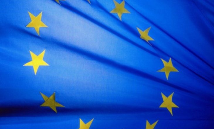 BE diskuton sërish në tetor heqjen e vizave për Kosovën