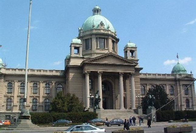 Serbia nuk heq dorë nga Kosova me kushtetutë