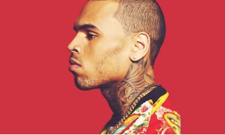 Chris Brown ‘vë në flak’ Durrësin [Video]