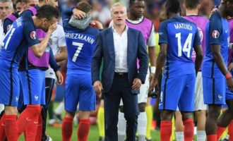 Deschamps nuk ka fjalë për ta përshkruar disfatën e Francës