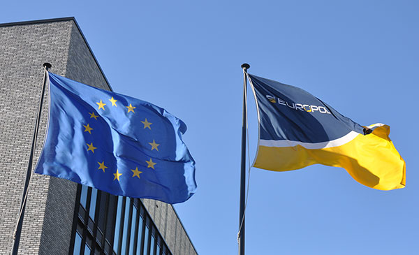 Europol: Evropa, qindra terroristë potencialë