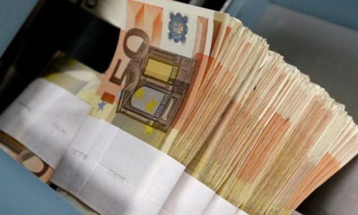 Gjatë vitit të kaluar, mërgata solli 760 milionë euro në Kosovë