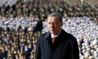 Erdogan nuk i bindet kërkesave të shteteve arabe