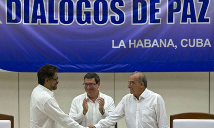 Arrihet marrëveshja që i jep fund konfliktit 50 vjeçar mes FARK-ut dhe qeverisë kolumbiane