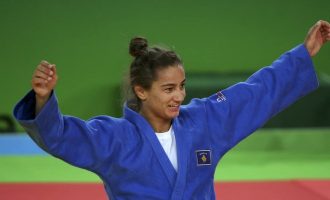 Familja e Majlindës përgatitet për një “karnaval të vogël” për kampionen olimpike