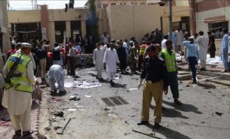 Talebanët vranë 70 njerëz në një spital në Pakistan