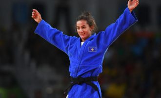 Dy ofertat “milionëshe” që Majlinda i kishte refuzuar për Kosovën