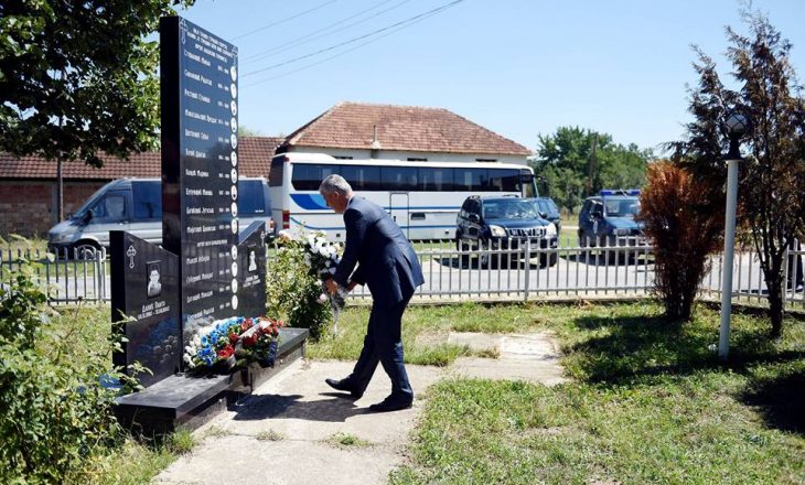 Presidenti në Gorazhdevc nderoi “viktimat e terroristëve shqiptarë”