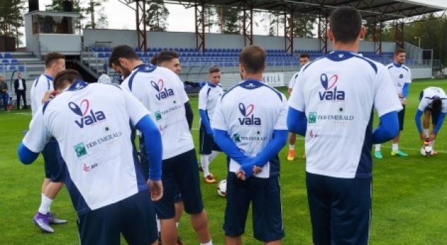 Futbollistët e Kosovës nisin përgatitjet para ndeshjes kundër Finlandës