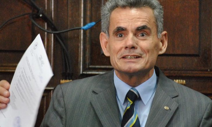 Mëditjet e majme të rektorit Demaj – Antikorrupsioni thotë se po e trajton rastin