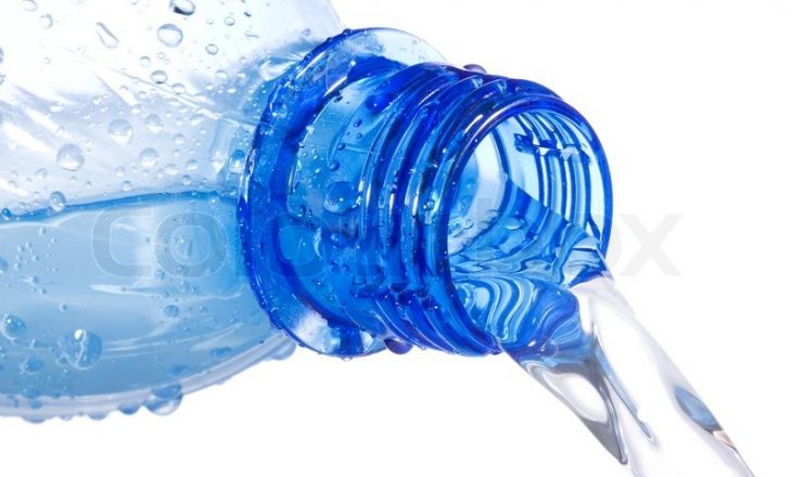 MMPH tenton t’i nxjerrë borxhet milionëshe nga kompanitë që prodhojnë ujë