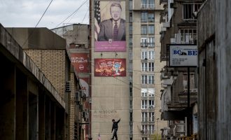 Ish këshilltari i Regan: Kosova është kthyer në një shtet “gangsterësh”