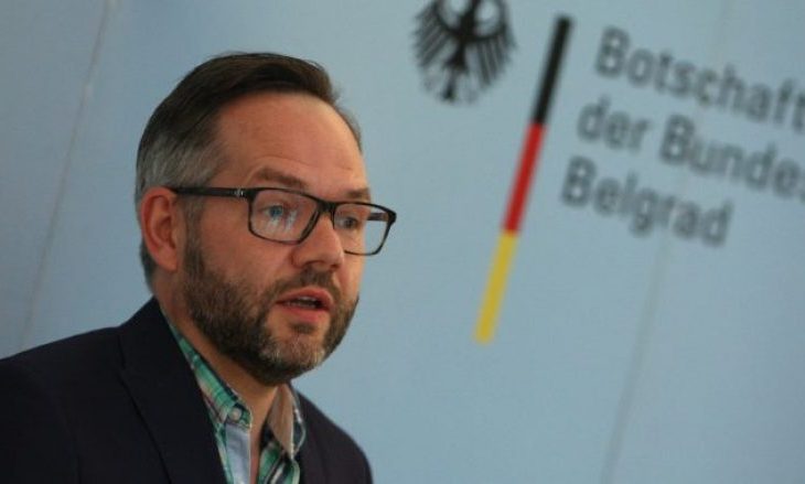 Ministri gjerman paralajmëron Serbinë rreth marrëdhënieve me Kosovën
