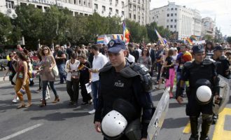 Një kosovar mbështeti paradën e sotme të homoseksualëve në Beograd