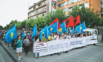 Sot mbahet protesta e tetë e grupit të qytetarëve #PROTESTOJ