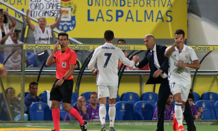 Ronaldo, sherr me Zidane pas ndeshjes: Bir k****!