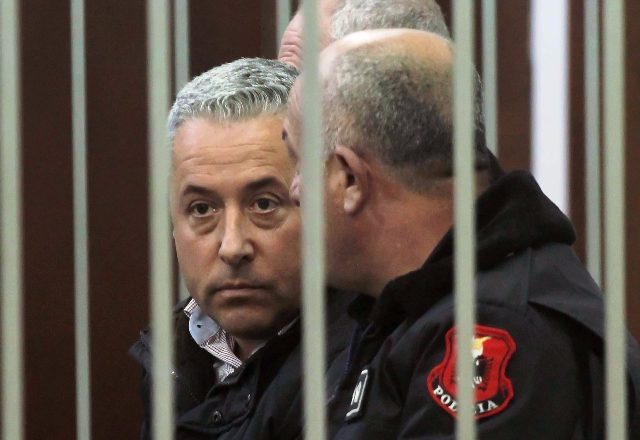 Shqipëri, dënohet me burg një ish-ministër