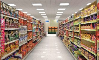 Shqiptarët kanë konsumuar më pak këtë verë