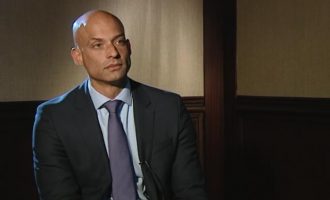 “NATO nuk sheh rrezik për luftë në Ballkan, por po vëzhgojmë Rusinë në Serbi”