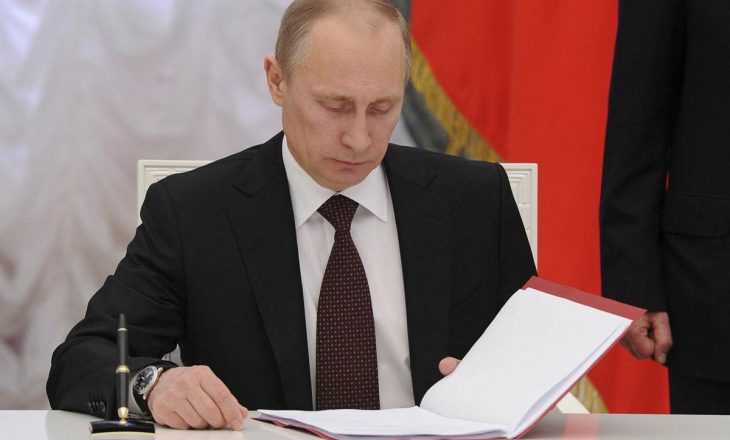 Nënshkrimi i Putinit që përkeqëson edhe më shumë marrëdhëniet me SHBA-të