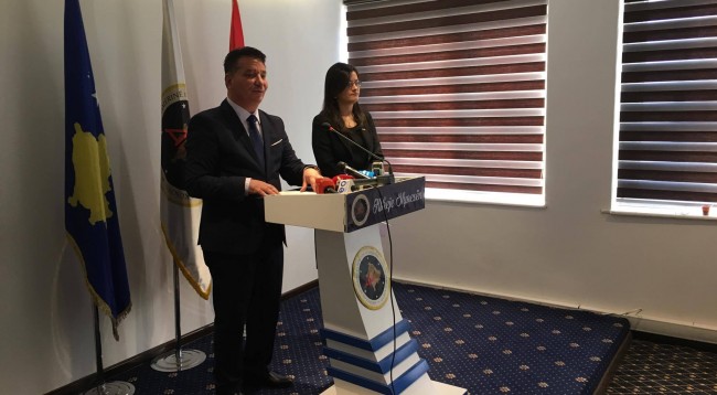 AAK e NISMA: Nuk bëhemi pjesë e lojërave të presidentit Thaçi