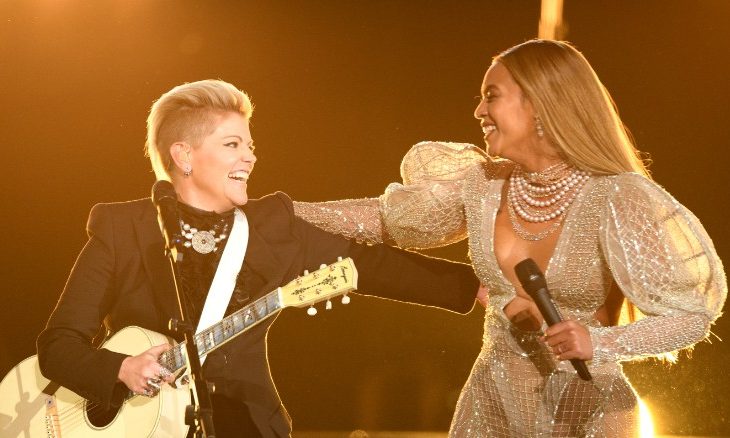 Beyonce rrëmben vëmendjen në ceremoninë e “Country”