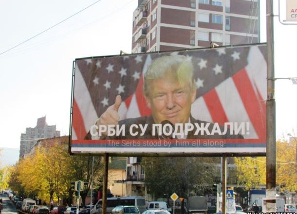 Fotografi të Trump dhe shaka me Thaçin e Ramën në Mitrovicën Veriore
