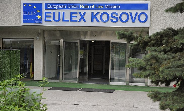 EULEX: Gjyqtari Simmons është nën hetime