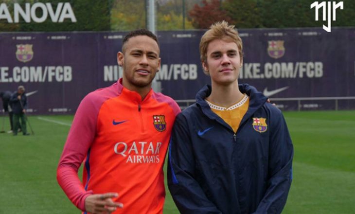 Justin Bieber stërvitet me Barcelonën